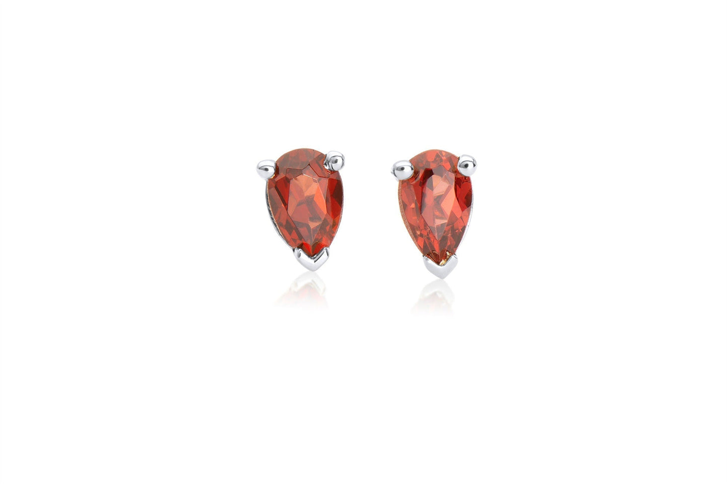 14k Gold Pear Shape Garnet Stud Earrings