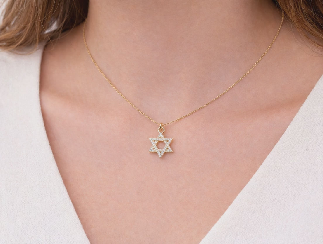star of david yellow gold neckalce video